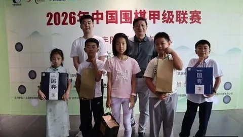 雷霆训练营：裁判卡鲁索点赞，深度解析吹罚标准